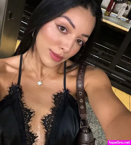 Barbara Leme OnlyFans Thumbnail #lSdoCuEAHI