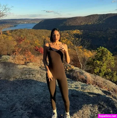 Barbara Leme OnlyFans Thumbnail #saVHK9472l