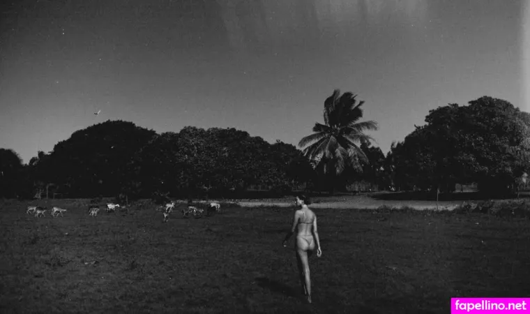 Barbara Moraes 1 OnlyFans Thumbnail #DAKiVuz9G9