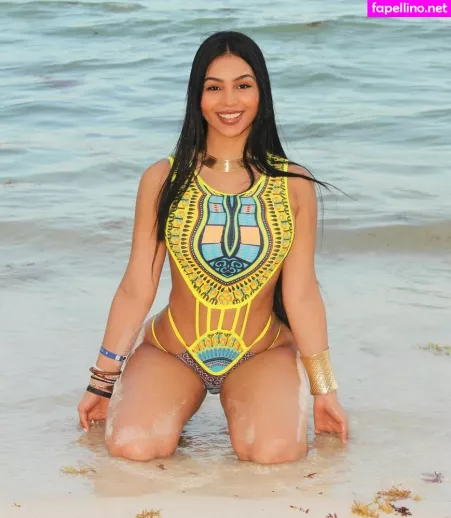 Barbara Ramirez OnlyFans Thumbnail #HkMJQYZMOM