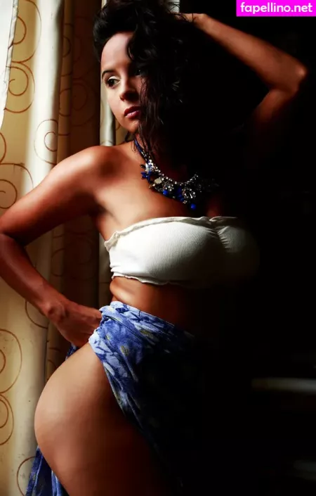 Barbara Savelli OnlyFans Thumbnail #CTtVqDmtfG