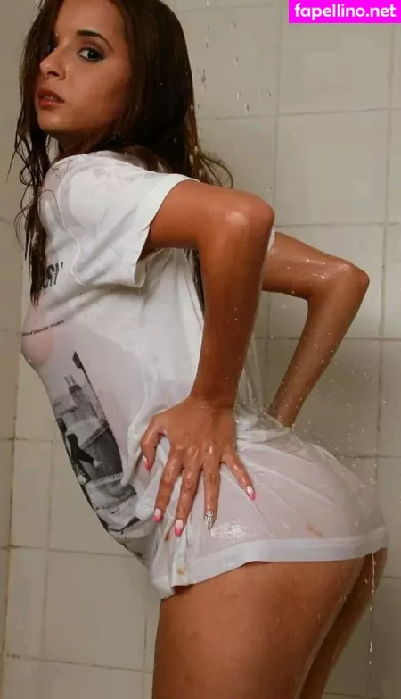 Barbara Savelli OnlyFans Thumbnail #xPASvNpFIz