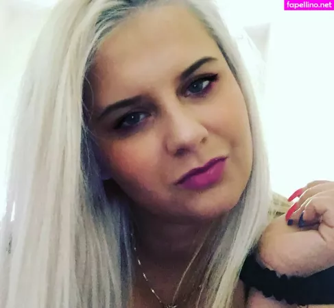 Barbara Szabo OnlyFans Thumbnail #6TQLfe7lXO