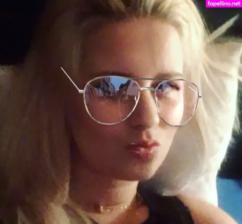 Barbara Szabo OnlyFans Thumbnail #QEamyBj2BG