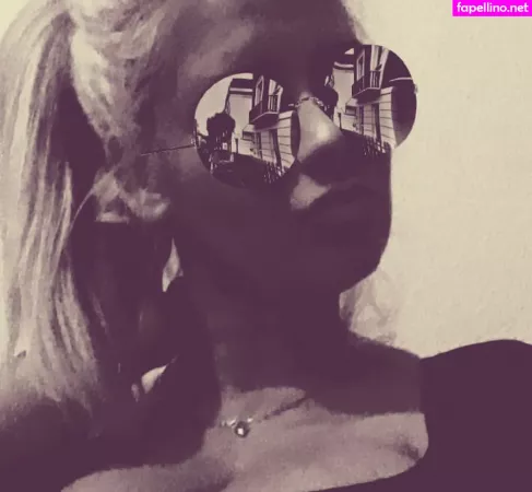 Barbara Szabo OnlyFans Thumbnail #UhOJFQvO9T