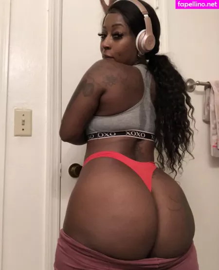 Barbee Bandz OnlyFans Thumbnail #s6OuIt1SzA