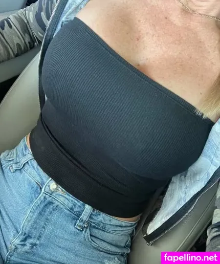 Barbeebayou OnlyFans Thumbnail #iYT2Szvadi