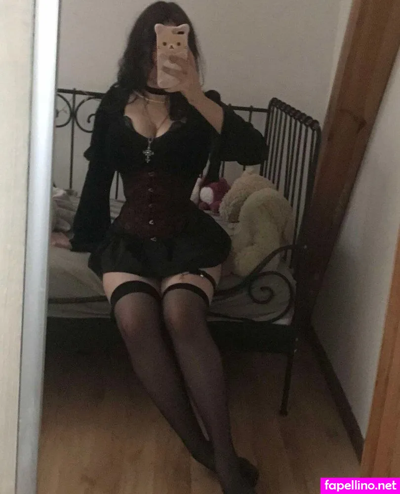 Barbi2137, chvjownica2137, chvjownicaa2137 Nude Leaked OnlyFans Photo #4GKbyPHCOU