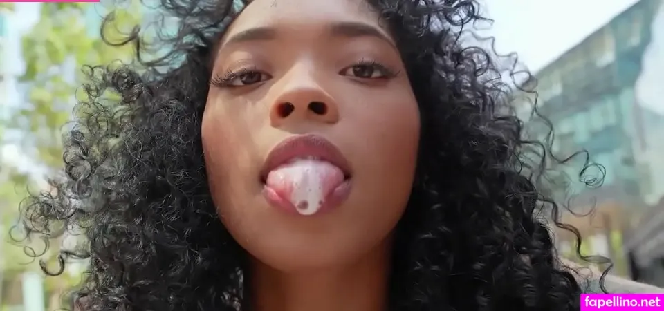 Barbie Rous OnlyFans Thumbnail #XRU6TJIldK