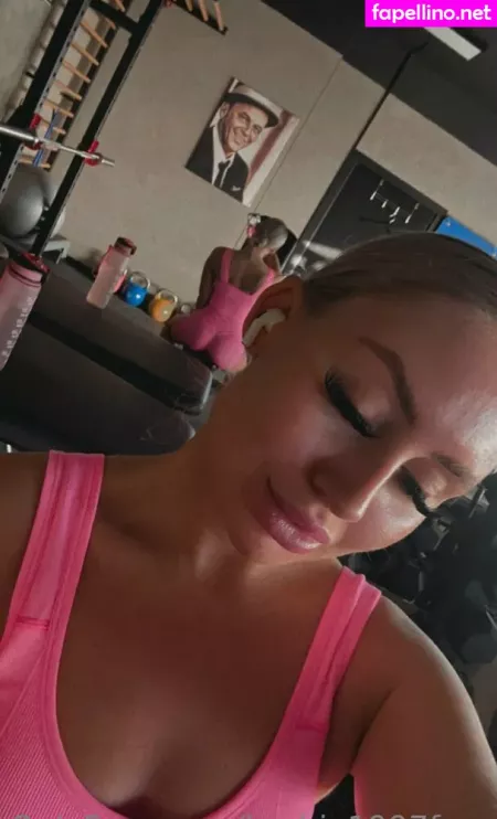 Barbie1997free OnlyFans Thumbnail #9Q4ljSrcUn