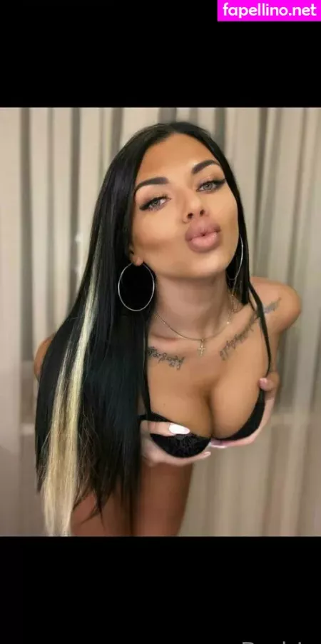 Barbie33 OnlyFans Thumbnail #s1fye6Usf3
