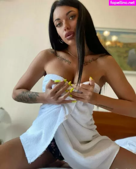 Barbie33 OnlyFans Thumbnail #w2LENzmBT5