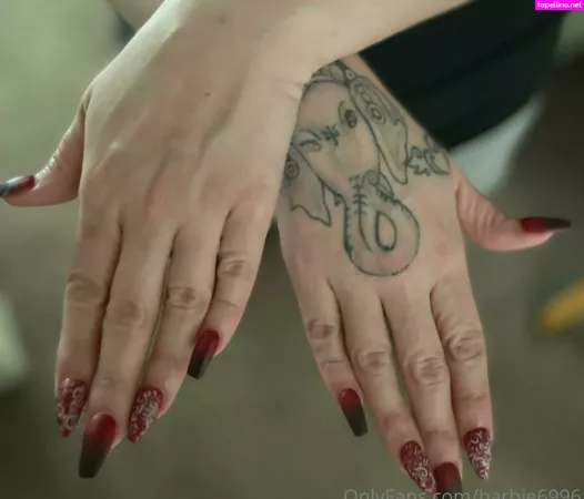 Barbie6996 OnlyFans Thumbnail #EAQ6lmhsds