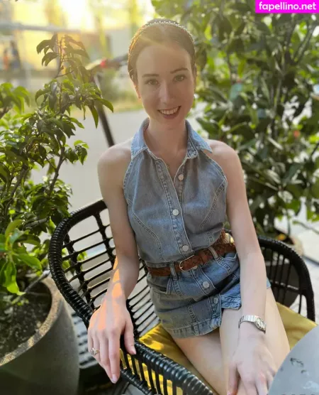 Barbie8050 OnlyFans Thumbnail #3KX0ghThV0