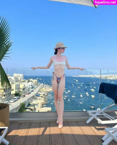 Barbie8050 OnlyFans Thumbnail #eZmQ6VXGcW