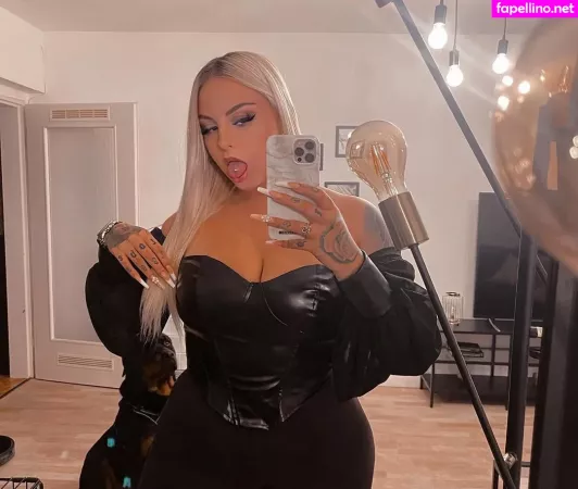 Barbieanni 99 OnlyFans Thumbnail #4j1wm6Q4xt