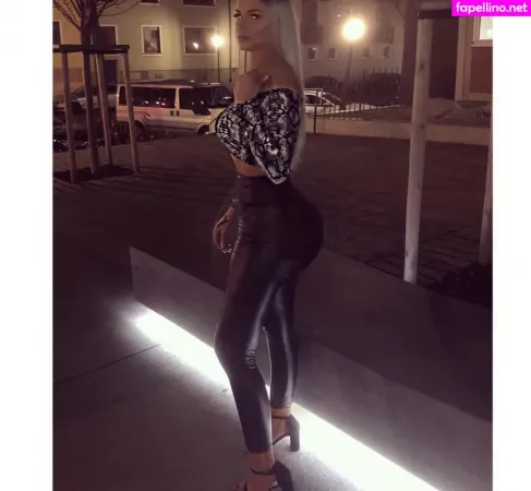 Barbieanni 99 OnlyFans Thumbnail #LEzuO5SgXk