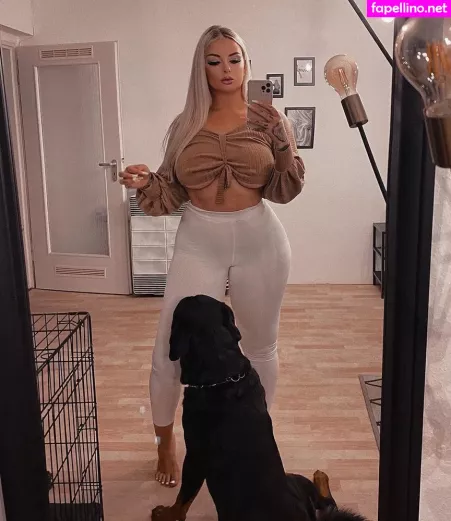 Barbieanni 99 OnlyFans Thumbnail #eVAXFw1m0u