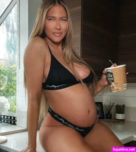 Barbieblank OnlyFans Thumbnail #g22YNpuKWW