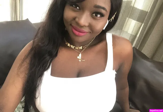 Barbiecrystal OnlyFans Thumbnail #iUtGrb4zka