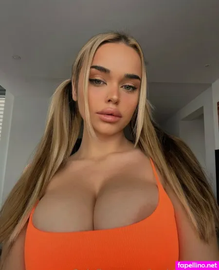 Barbiefantasylucy OnlyFans Thumbnail #9xMdwinUNT