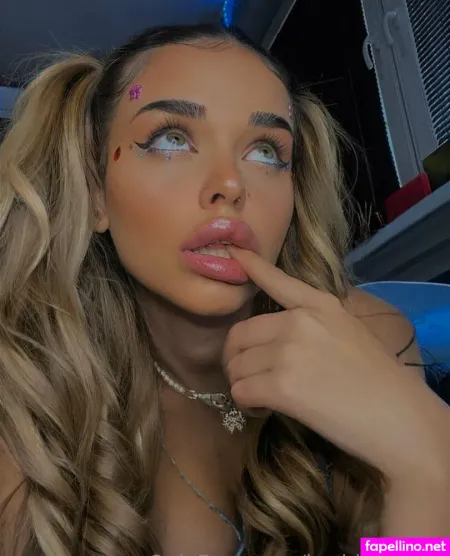 Barbiefantasylucy OnlyFans Thumbnail #b5LTCIgYNH