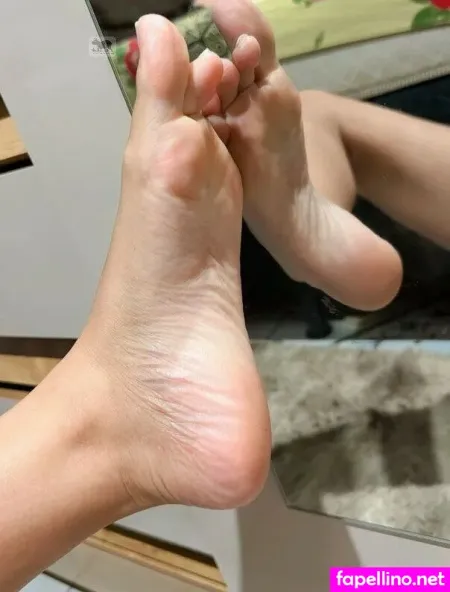 Barbiefeetsoles OnlyFans Thumbnail #2Fh66T9fAY