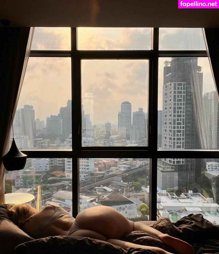 barbiegotthicc, crosbaaaby Nude Leaked OnlyFans Photo #QJOgub2pDx