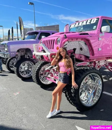 Barbiejeepgirl 3 OnlyFans Thumbnail #1w1Ktmv45s
