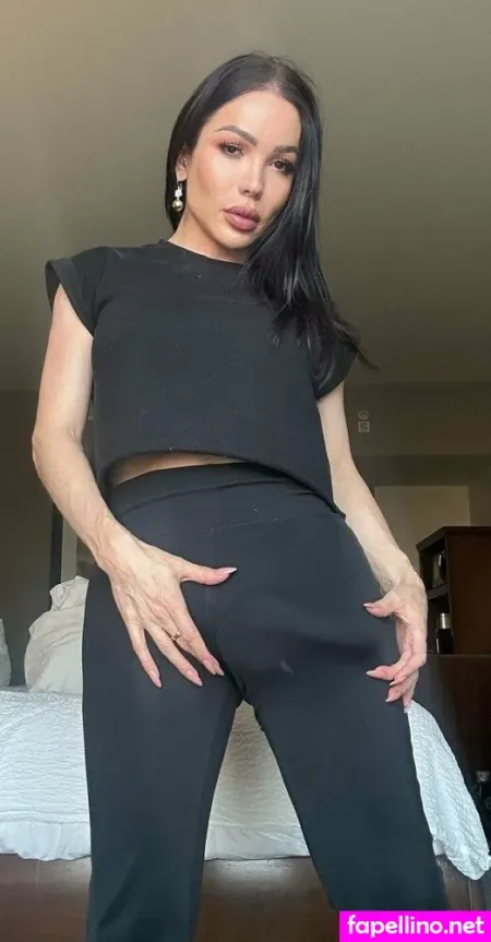 Barbieraducanxxx OnlyFans Thumbnail #4qB2tktxMD
