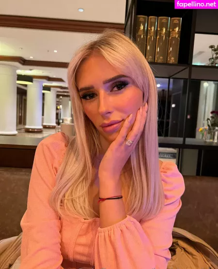 Barbies Side OnlyFans Thumbnail #bsmjB1tr57