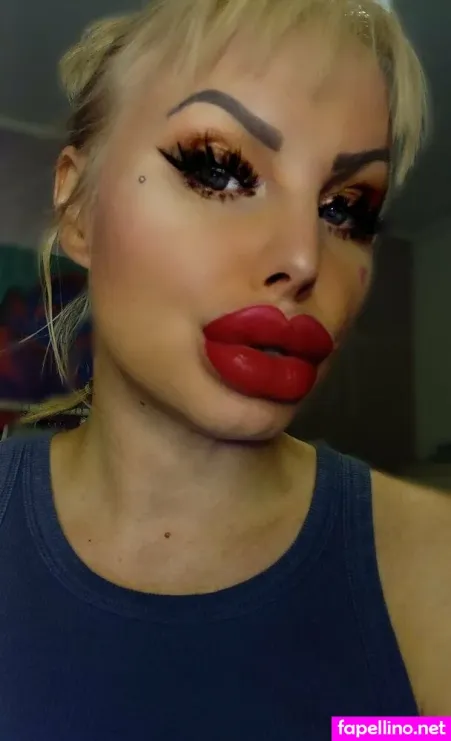 Barbiesaysyes OnlyFans Thumbnail #MCv6fZRmYc