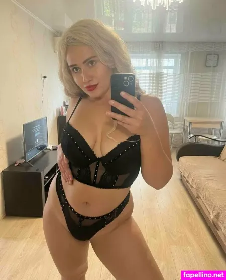 Barbiesizebabe OnlyFans Thumbnail #C1Qd7v9osf