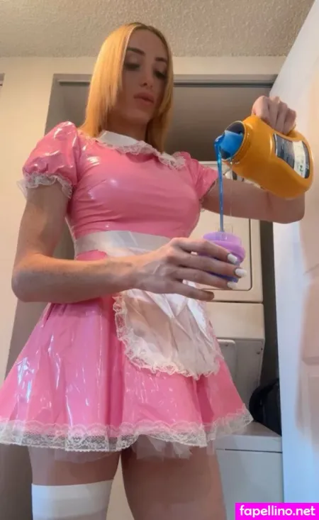 Barbiieebankss OnlyFans Thumbnail #dAu8ENtIq4