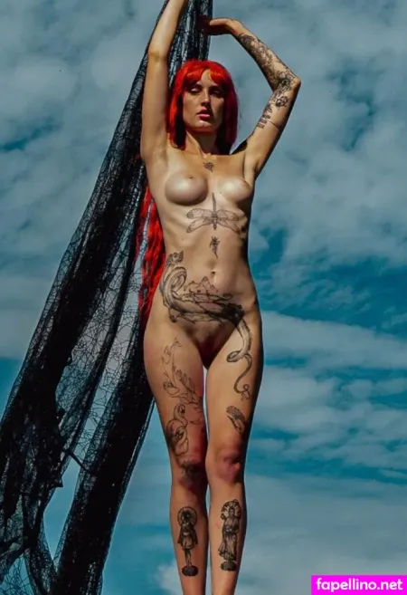 Barbora Aria OnlyFans Thumbnail #XsVrQGXmle