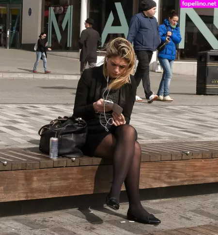 Bare Feet OnlyFans Thumbnail #4rbjVQ4N9A