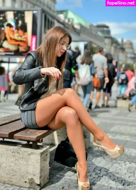 Bare Feet OnlyFans Thumbnail #BFyxZvhA8B