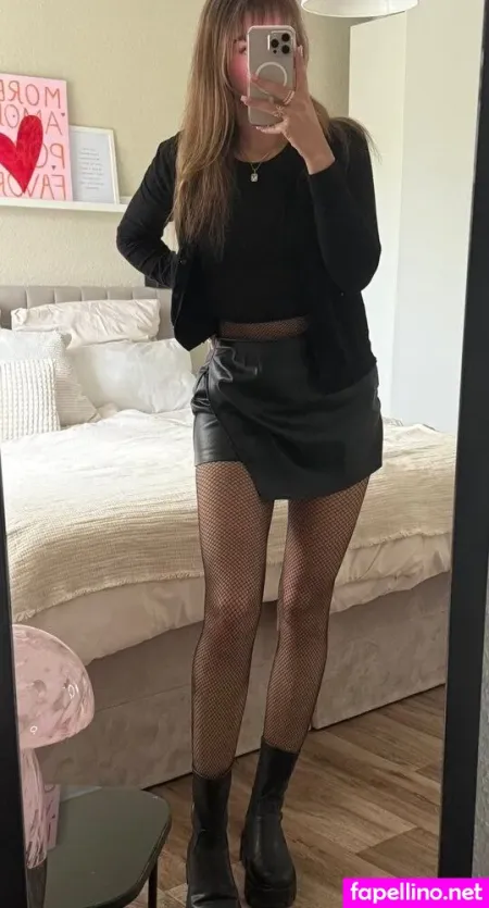 Barebylola OnlyFans Thumbnail #MpS9DdO7Kf