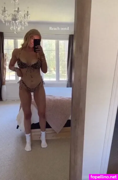 Barefootbarbee OnlyFans Thumbnail #hYgjwZ2lwF