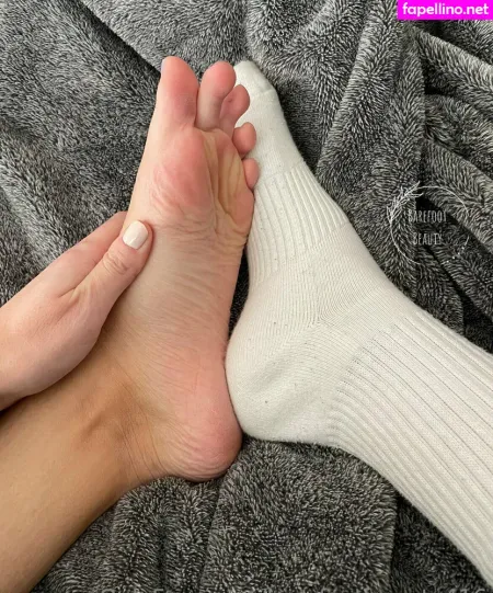 Barefootbeauty416 OnlyFans Thumbnail #JfFOWm9QuX