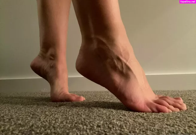 Barefootlibran OnlyFans Thumbnail #Ury8mp6UYx