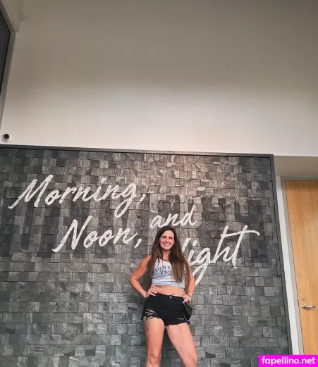 Barefootmamamn 2 OnlyFans Thumbnail #CX7LZE7pdR