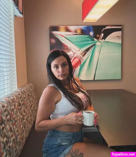 Barefootmamamn 2 OnlyFans Thumbnail #Qk3Q3xGLVU