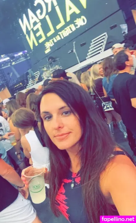 Barefootmamamn 2 OnlyFans Thumbnail #azNkkv92i1