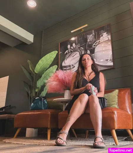 Barefootmamamn 2 OnlyFans Thumbnail #iBQJJRsIp0