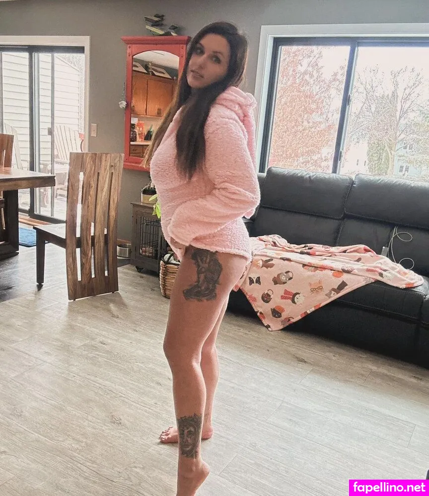barefootmamamn, https:, therealbarefootmamamn Nude Leaked OnlyFans Photo #nkuS1S3GEl