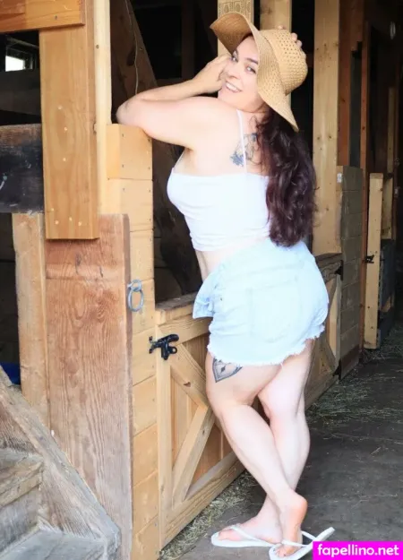 Barefootmel OnlyFans Thumbnail #JMVJjLvpE5