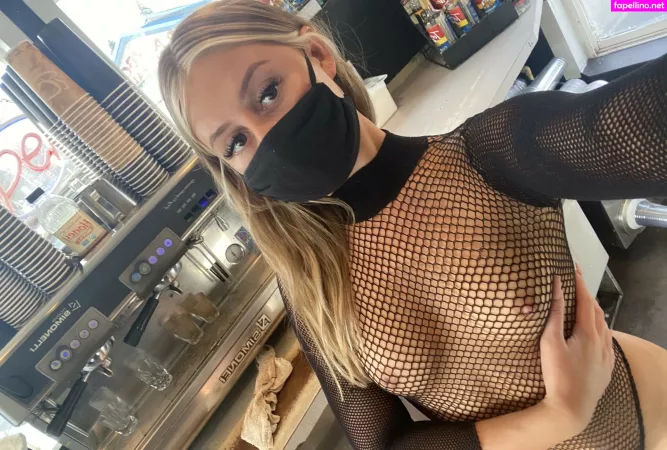 Barista Barbie OnlyFans Thumbnail #rVE0ZuXBlX
