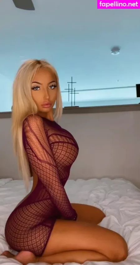 Barista Kimmie OnlyFans Thumbnail #DSiLevBT8T