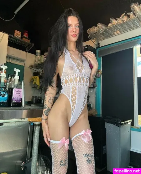 Baristaxjade 5 OnlyFans Thumbnail #p2lX20eoCX